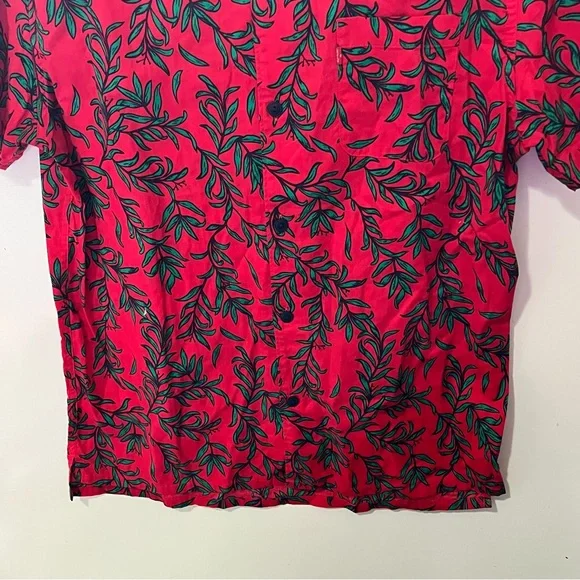 mens Levi's Red and Green Casual Button Down Shirt with Tropical Pattern - Picture 3 of 7